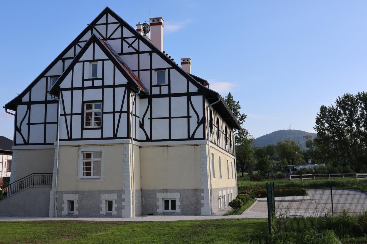 Hotel Dworzysko Szczawno-Zdroj Exterior foto